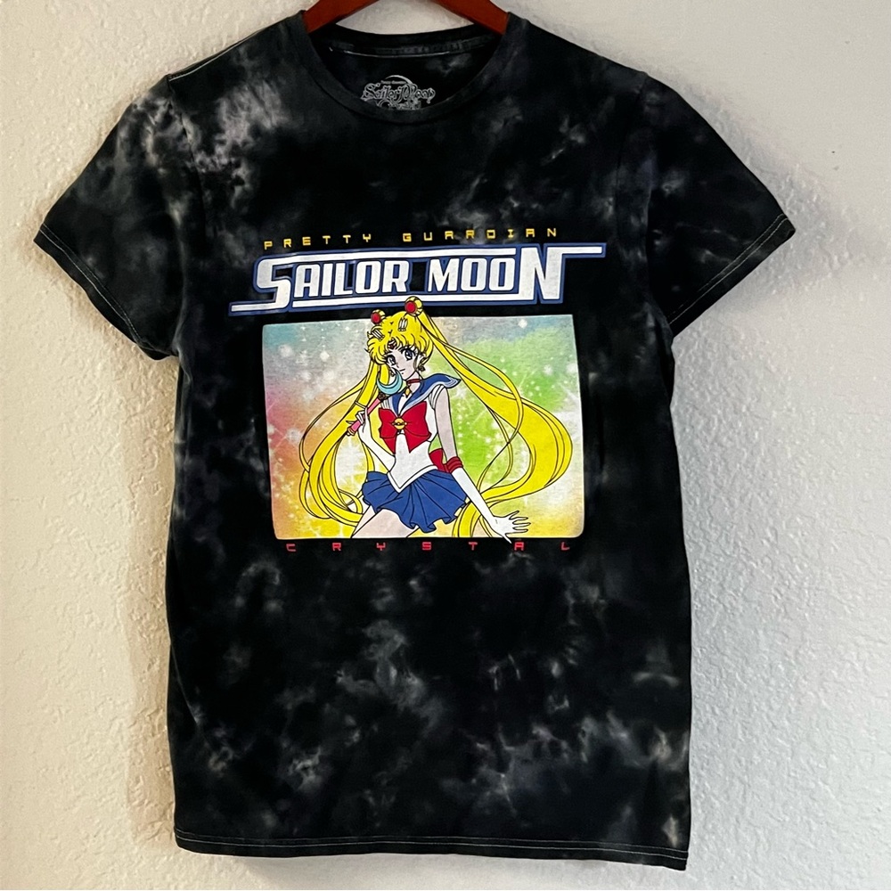 Sailor Moon Graphic T-Shirt
